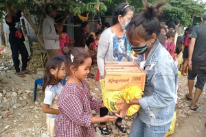 Food Distribution in Cambodia - Freedom’s Promise